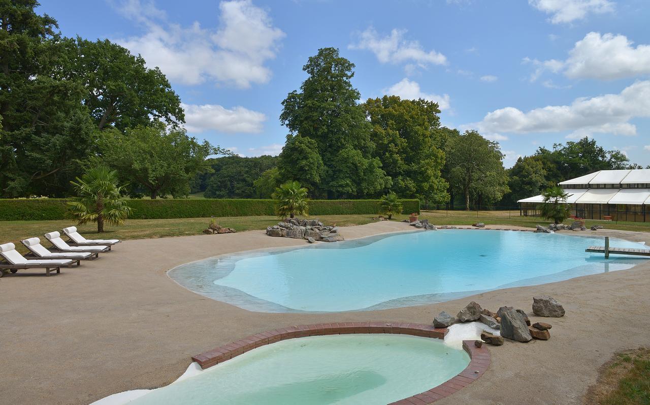 B&B Domaine De La Corbe Bournezeau Buitenkant foto